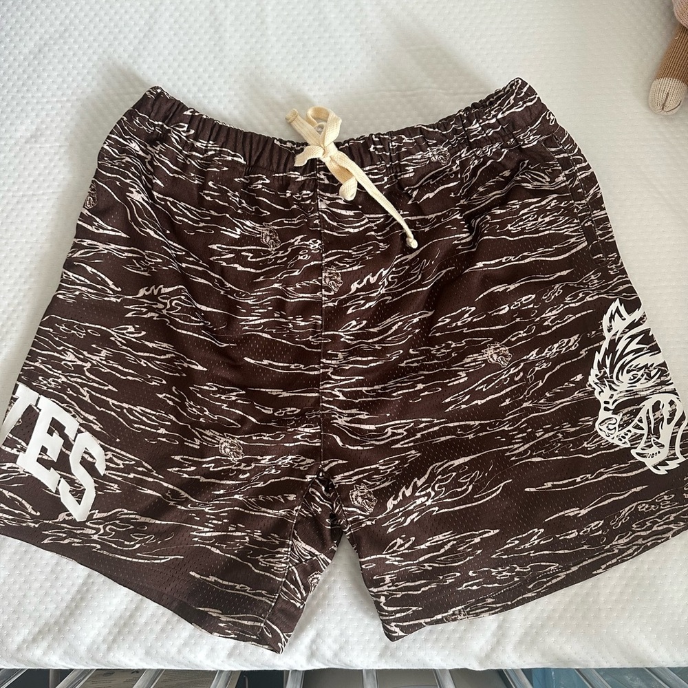 NWOT Darc Sport Wolves V2 Mesh Everyday Shorts
